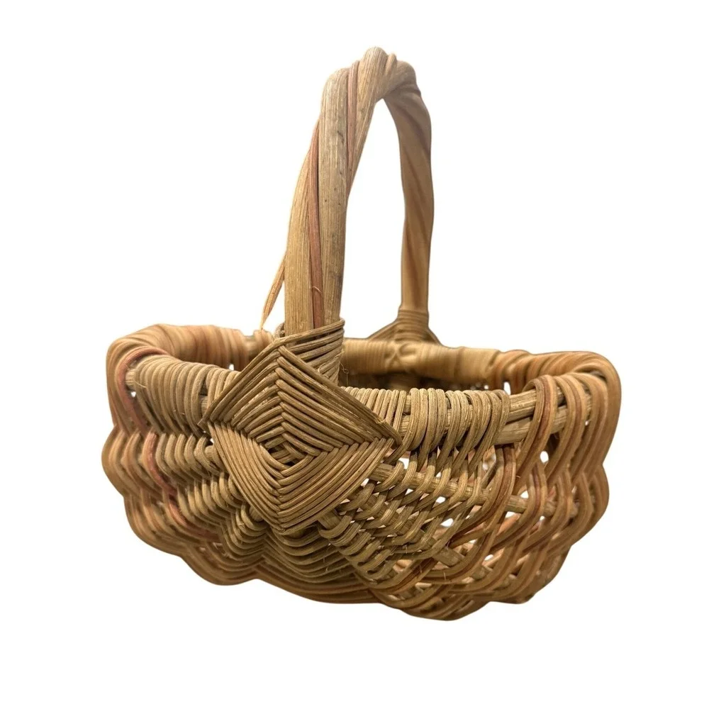 Handwoven Wicker Buttocks Egg Basket Natural Reed God's Eye Handle Farmhouse 10